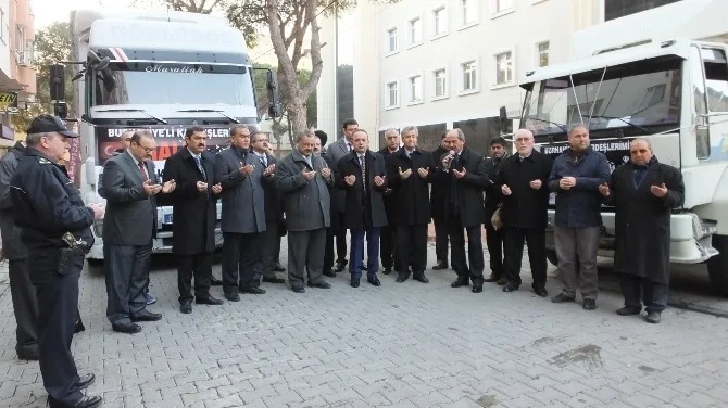 Burhaniyede Halepe Yardım Gönderildi