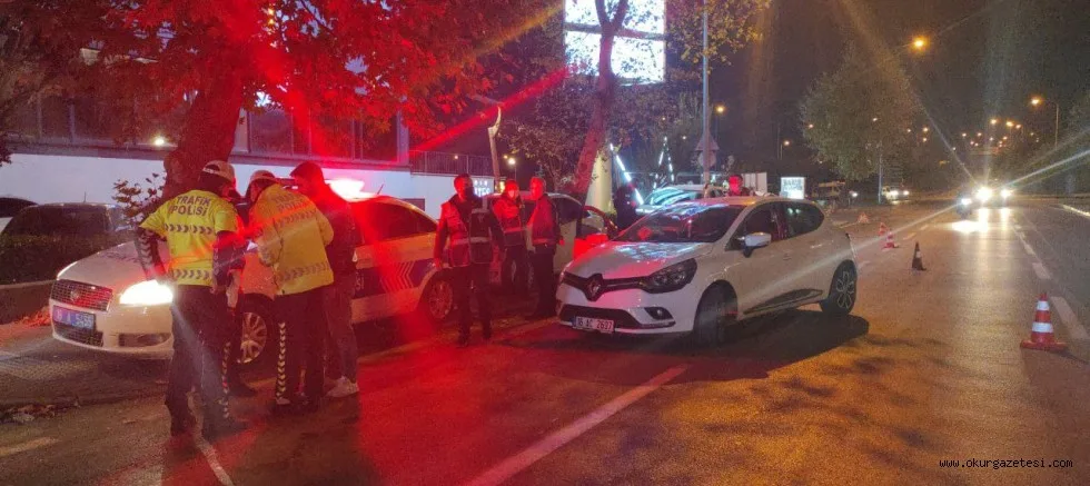 Bursa'da 300 polisin katılımıyla asayiş uygulaması yapıldı