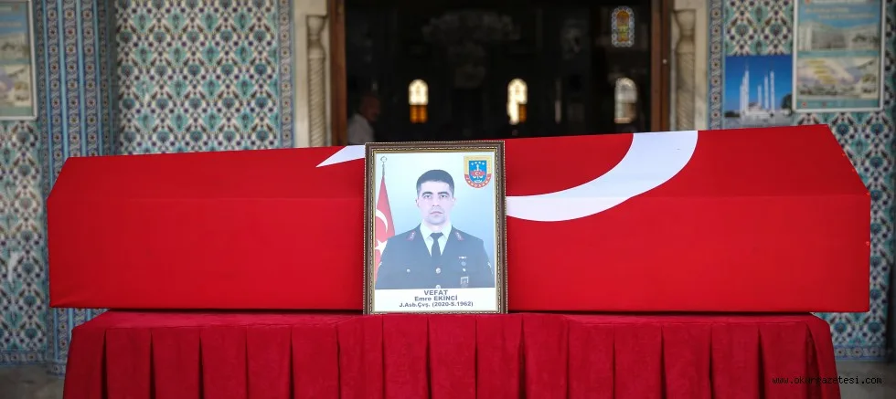 İnegöl'de kazada yaşamını yitiren astsubayın cenazesi, Mersin'de defnedildi