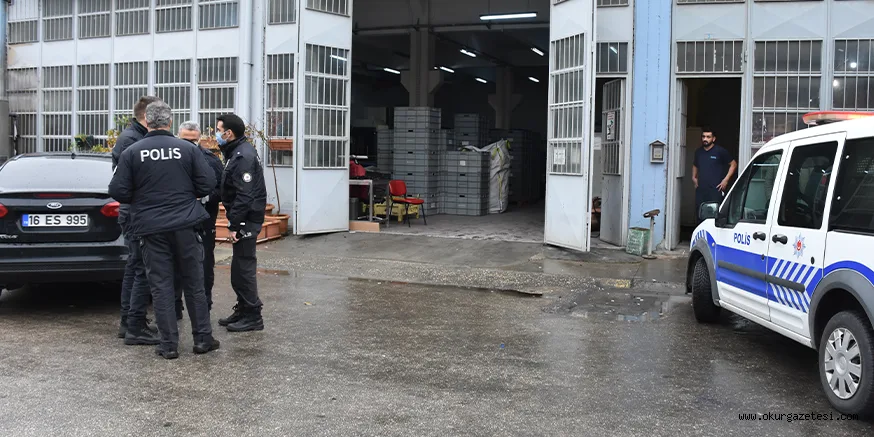 Bursa'da üzerine plastik enjeksiyon makinesi devrilen işçi öldü