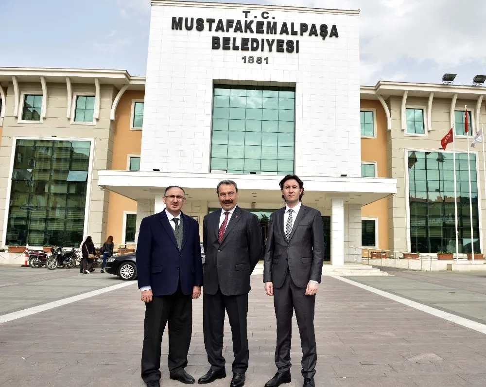 Bursa Emniyet Müdüründen Kurtulana İade-İ Ziyaret