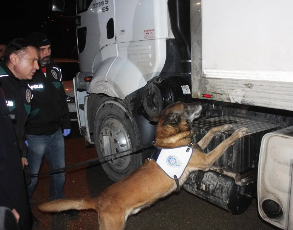 Bursada 162 Kilo Eroinle Yakalanan 2 Kişi Hakim Önünde