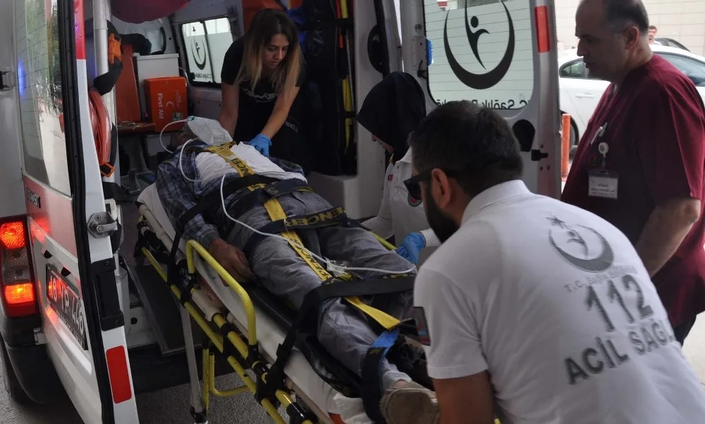 Bursada Çatı Faciası: 1 Ölü, 1 Yaralı