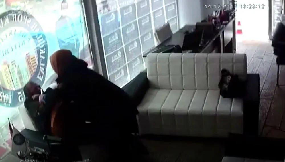 Bursada Falçatalı Dehşet Kameraya Böyle Yansıdı...