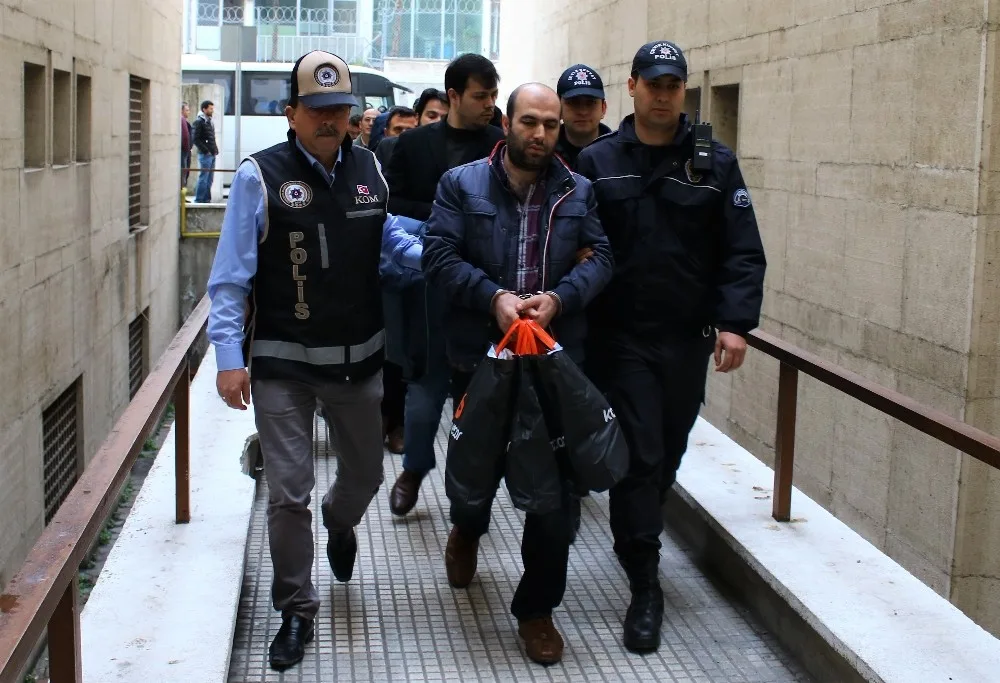Bursada Fetö Soruşturmasında 19 Tutuklama