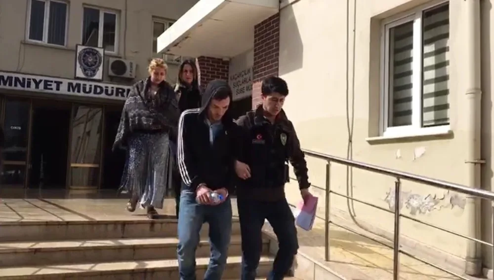 Bursada Uyuşturucu Operasyonu: 12 Gözaltı