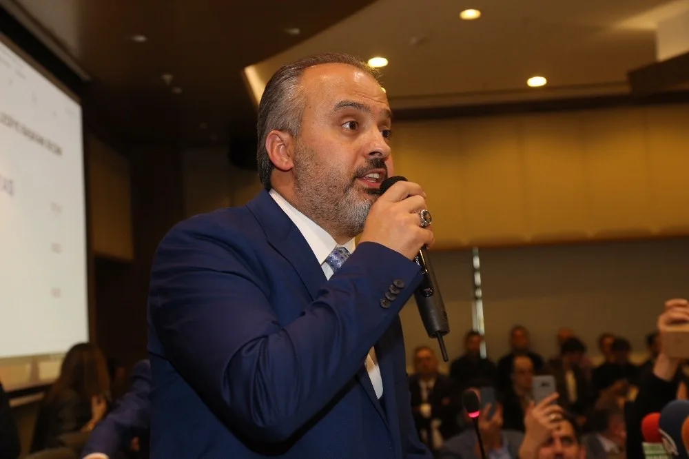 Bursanın Yeni Başkanı Alinur Aktaş Oldu
