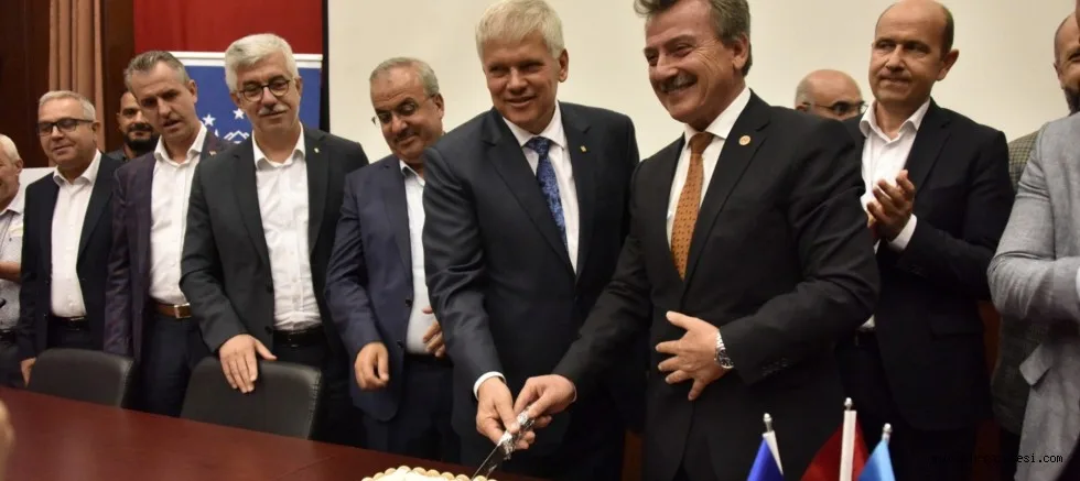 BUSKİ 33 yaşında