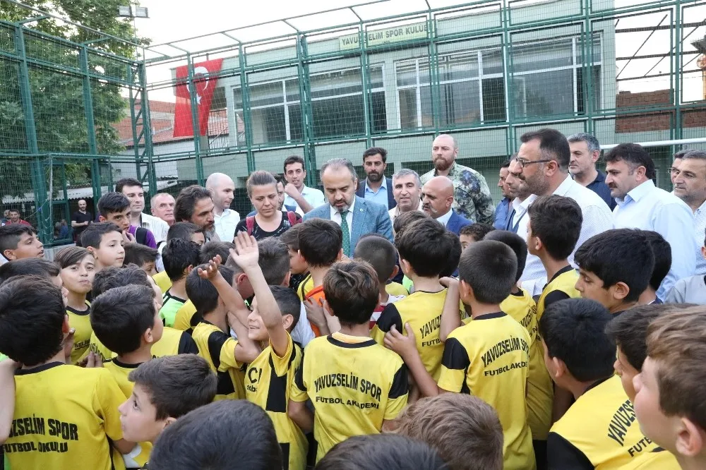 Büyükşehir Amatör Sporun Yanında