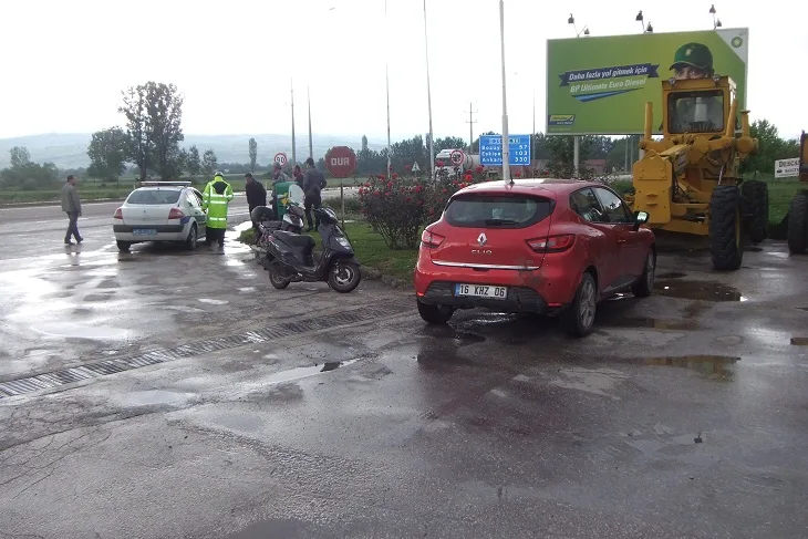 İstasyondan çıkarken otomobile çarptı