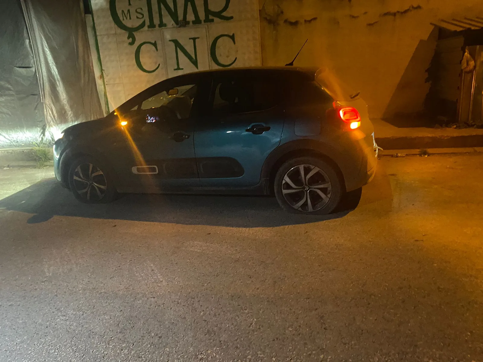 İnegöl’de çalıntı araç ile polisten kaçan şahıs yakalandı