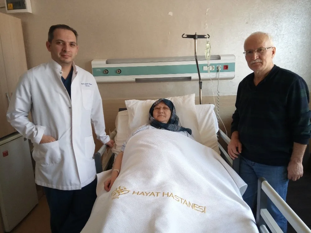 Çalışmayan Böbreği ‘Laparoskopik Nefrektomi Yöntemiyle Alındı
