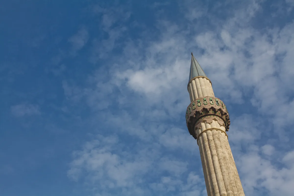 İnegöl’de 2 cami açılış için gün sayıyor