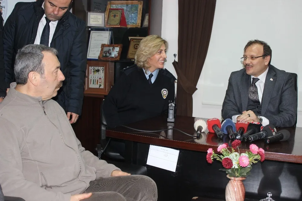 Çavuşoğludan Yenil Yıl Mesajı