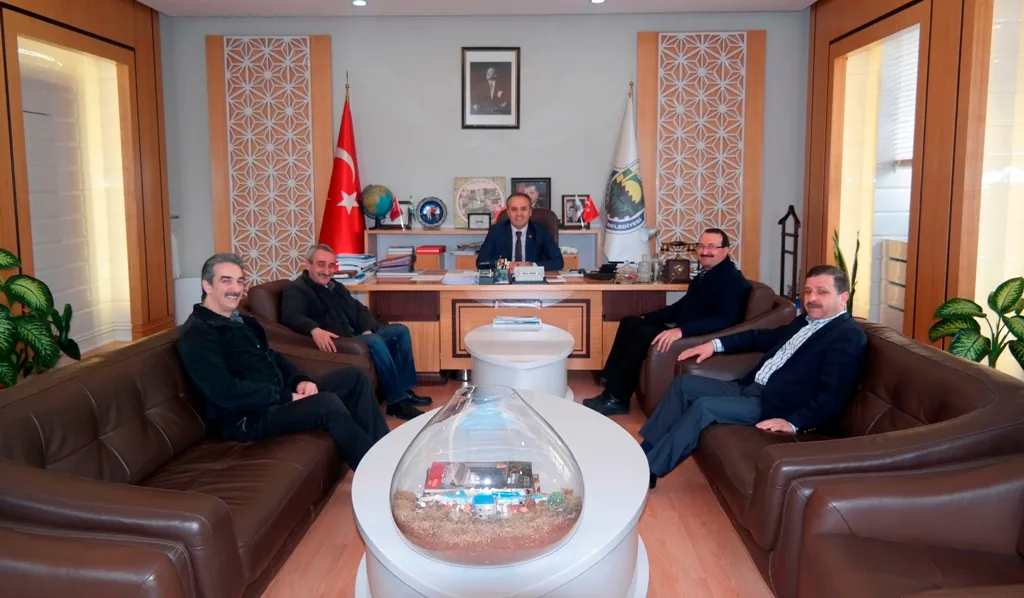 Ulusoy'dan Aktaş'a ziyaret