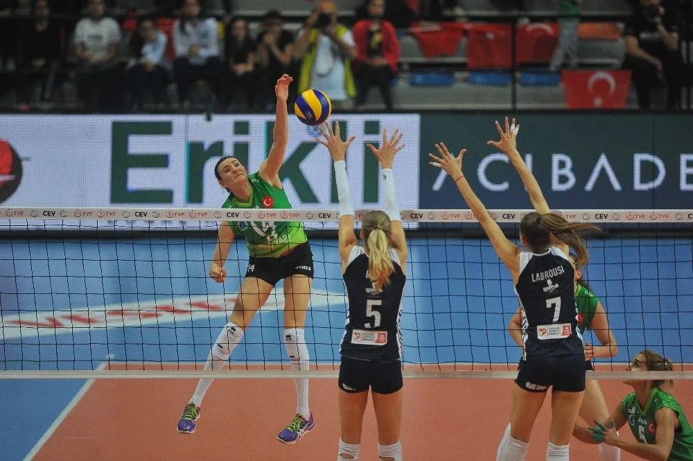 Cev Challenge Kupası Olympiakosun
