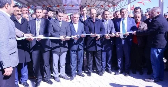 Ceylanpınarda Semt Pazarı Ve Spor Kompleksi Törenle Açıldı
