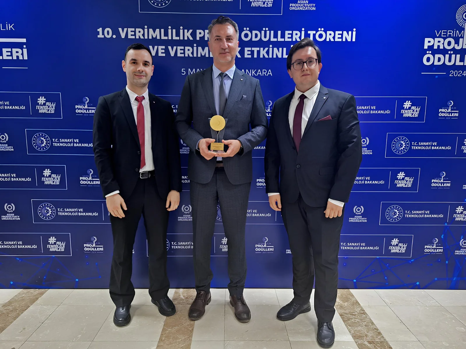 Çilek, T.C. Sanayi ve Teknoloji Bakanlığı’nın verimlilik proje ödülüne layık görüldü