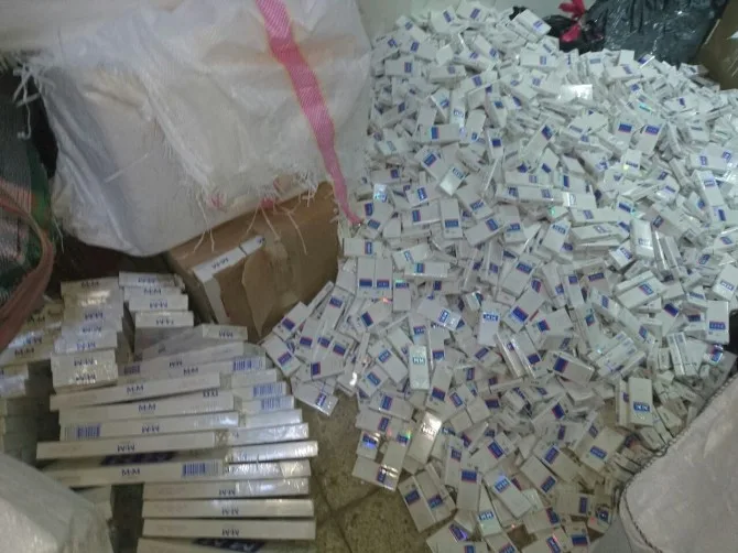 Çocuk Beslenme Ve Kalem Çantalarında 7 Bin Paket Kaçak Sigara Ele Geçirildi
