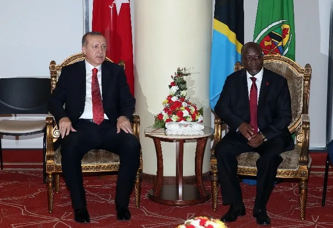 Cumhurbaşkanı Erdoğan, Tanzanya Cumhurbaşkanı Magufili İle Görüştü
