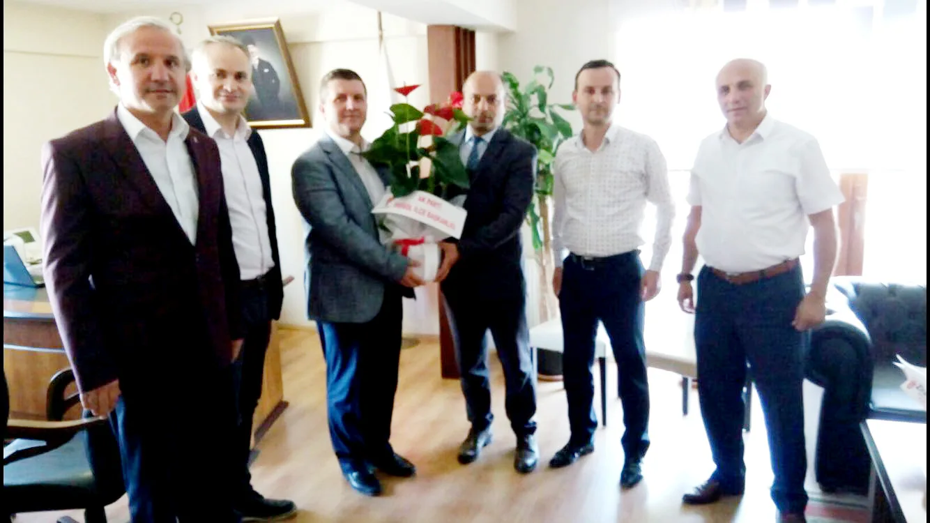 AK PARTi’DEN ARAALi'YE ZiYARET