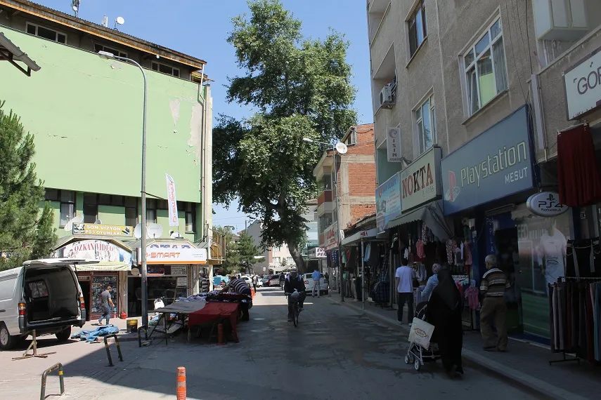 Esnaf UEDAŞ'tan şikayetçi