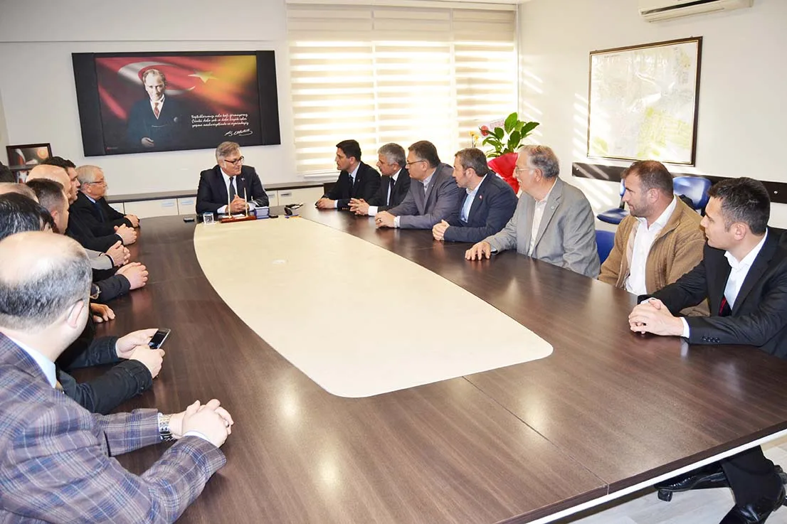 Yeni yönetim Kaymakam Akça'yı ziyaret etti
