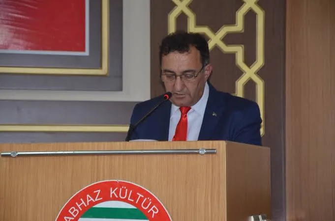 Erdoğan Akalan hayatını kaybetti