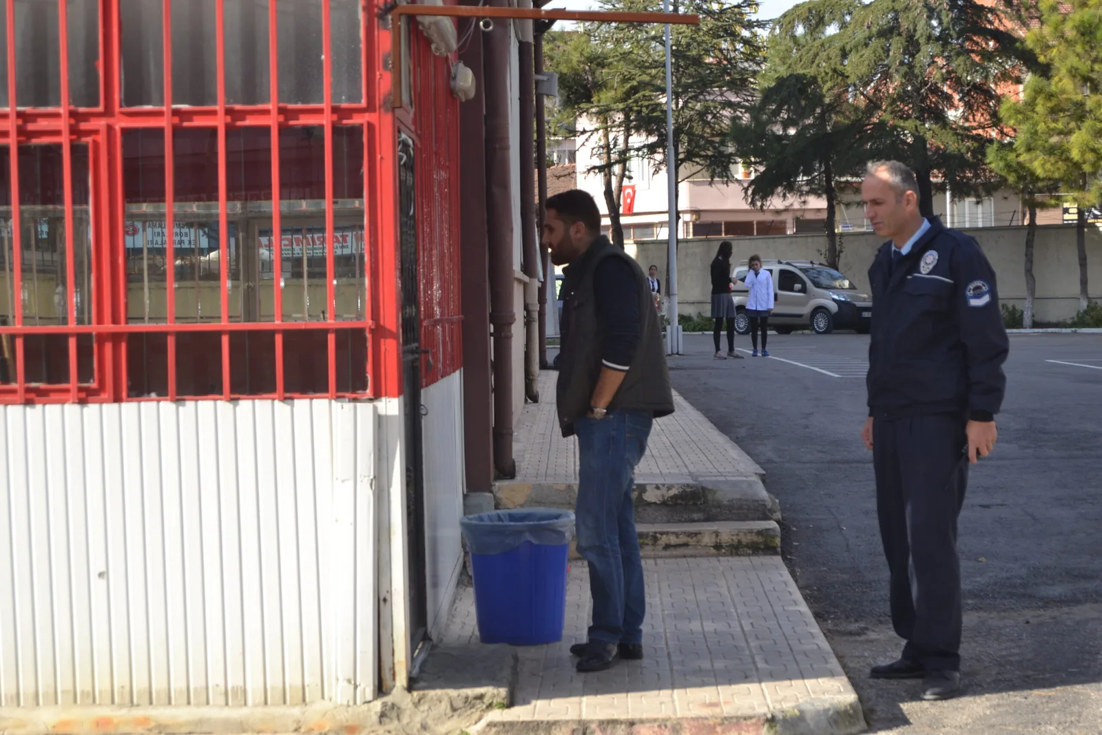 Okul kantininde hırsızlık