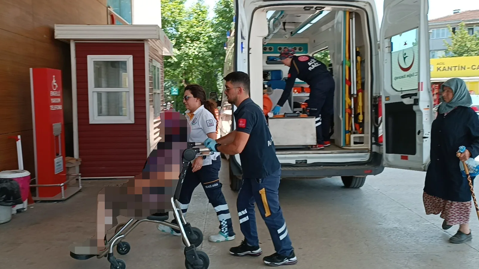 İnegöl'de sahipsiz köpek dehşeti yaşattı