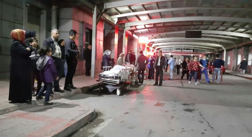 Daha Evvel 8 Kişinin Öldüğü Hastanede Yangın Bu Defa Ucuz Atlatıldı
