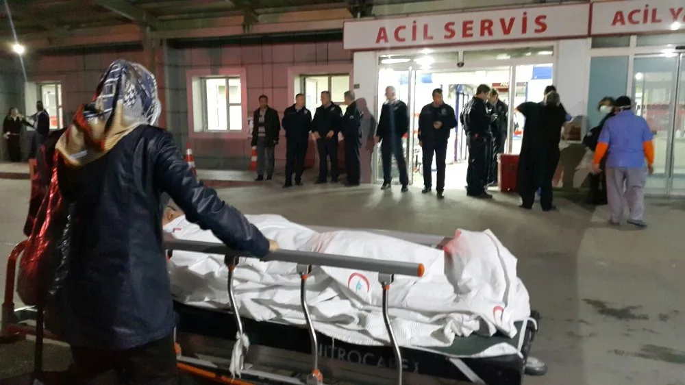 Daha Evvel 8 Kişinin Öldüğü Hastanede Yangın Paniği