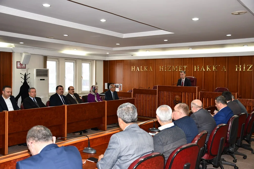 Taban, daire müdürleriyle bir araya geldi