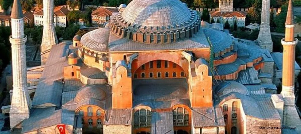 Danıştay kararından sonra Ayasofya'da namaz