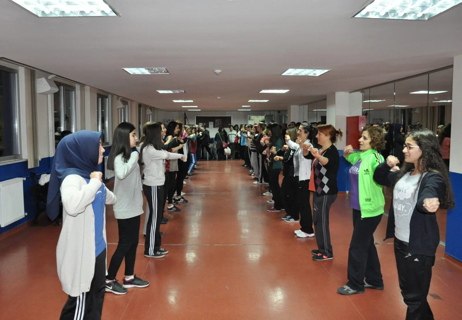 Aktaş'tan Halk Dansları Topluluğu'na ziyaret