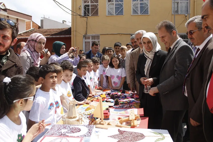 TÜBİTAK destekli fuarda projelerini sergilediler