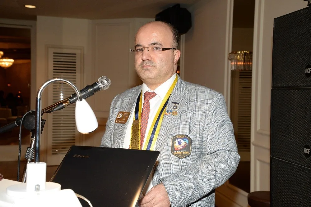 Demirtaş Rotary Gençlere Liderlik Ve Mizahı Anlatacak