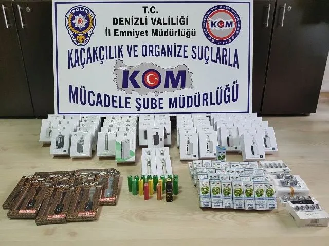 Denizlide Kaçak Eşya Operasyonu