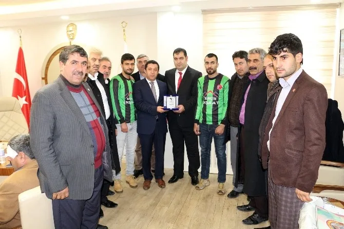 Diyadinli İş Adamından Örnek Davranış
