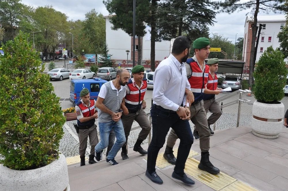 Dolandırıcılar Adalete Teslim Edildi