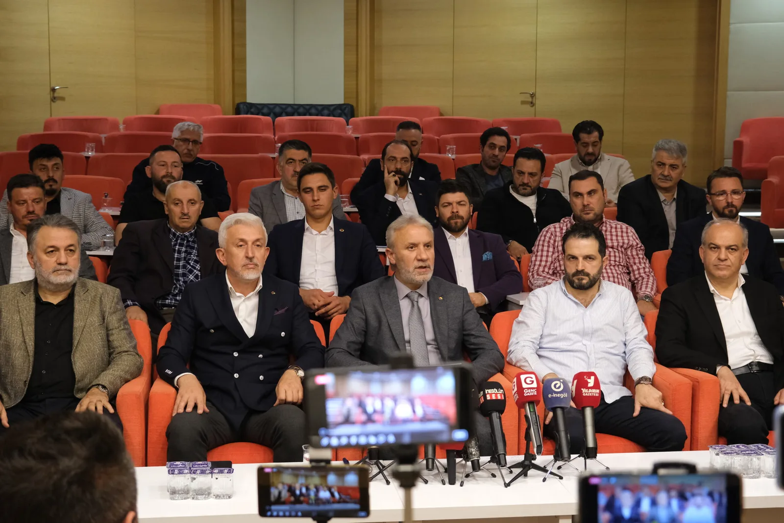 İnegöl’ün sorunları ‘il’ olunca çözülecek