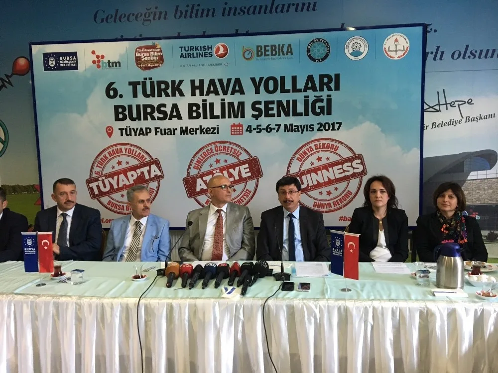 Dünyanın Beklediği Bilim Şenliği Başlıyor