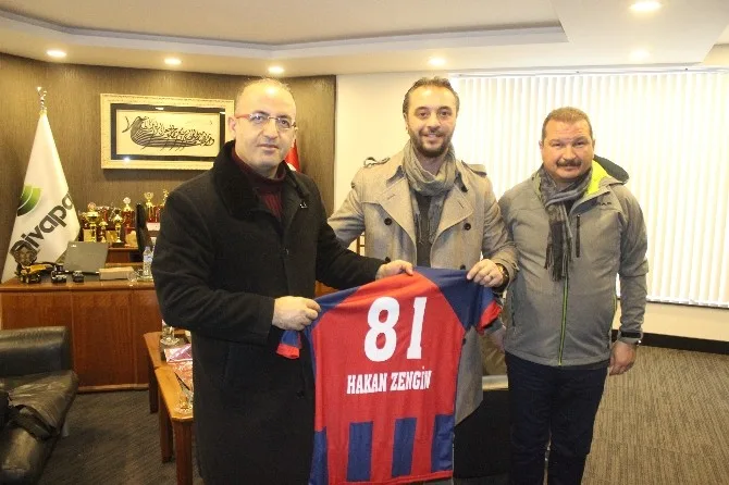Düzcespordan Hakan Zengine Teşekkür Ziyareti
