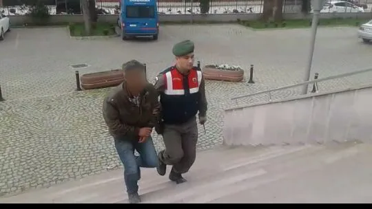 Ceviz fidanı hırsızları yakayı ele verdi