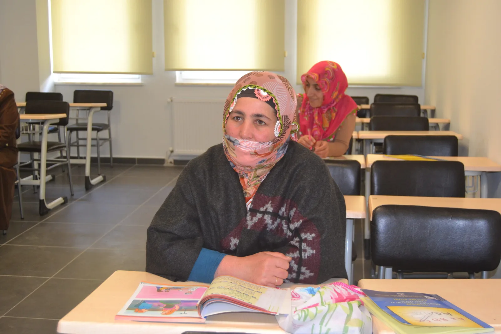 TORUN SAHİBİ BAYANLARIN OKUMA YAZMA AŞKI