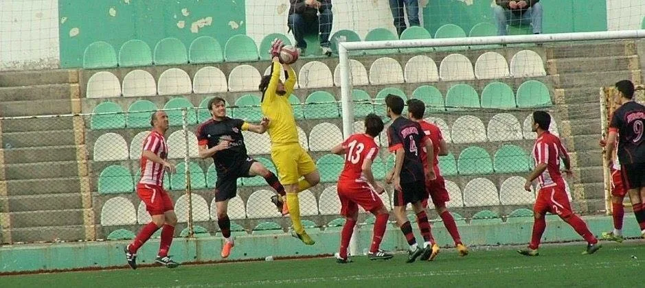 Yenişehir'in kalecisi Kurtuluşspor’da