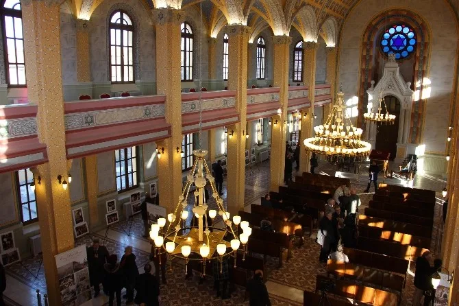 Edirne Büyük Sinagogunda ‘Cuma, Cumartesi, Pazar Fotoğraf Sergisi