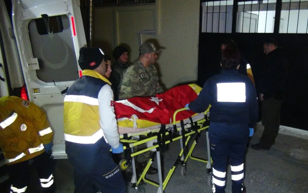 El Bab Şehidinin Cenazesi Gaziantepe Getirildi