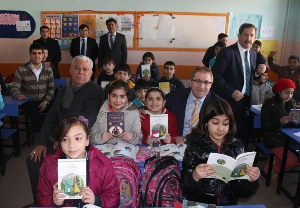Elazığda ‘Gelişmek İçin Okumalı, Değişmek İçin Anlamalı Projesi