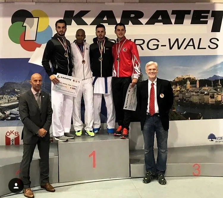 Emre Cevahirden Bursaya Bronz Madalya